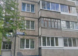 Продаю однокомнатную квартиру, 33 м2, Чебоксары, Эгерский бульвар, 53, Ленинский район