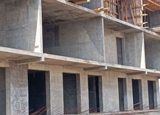 Продам двухкомнатную квартиру, 81 м2, Махачкала, 4-й Конечный тупик, 18