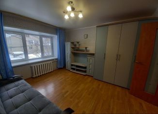 Сдается в аренду 2-ком. квартира, 40 м2, Переславль-Залесский, улица Пушкина, 8