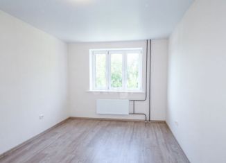 Трехкомнатная квартира на продажу, 71.6 м2, Тобольск, Базарная площадь, 22