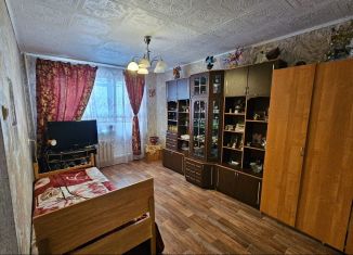 Продажа двухкомнатной квартиры, 44.7 м2, Кириши, улица Нефтехимиков, 3