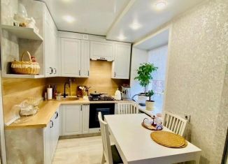 2-ком. квартира на продажу, 45.4 м2, Сокол, Советская улица, 51