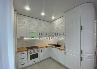 Сдаю в аренду двухкомнатную квартиру, 55 м2, Сыктывкар, улица Морозова, 200