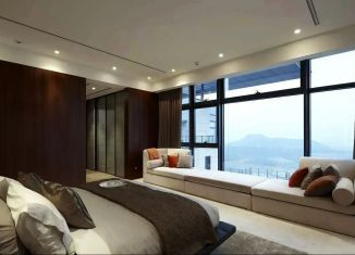 Продам однокомнатную квартиру, 71.8 м2, поселок городского типа Коктебель, Арматлукская улица, 2