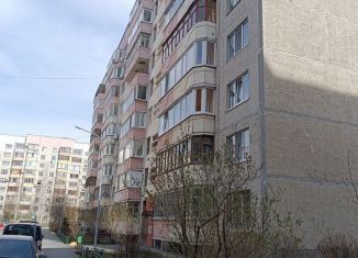 Продаю 3-комнатную квартиру, 93 м2, Тюмень, улица Московский Тракт, 143к3