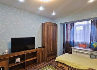 Продам 3-комнатную квартиру, 65 м2, Сочи, Вишнёвая улица, 36, микрорайон Заречный