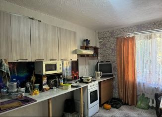 Продается 2-комнатная квартира, 59.3 м2, Березники, улица Тельмана, 42В, ЖК У Пруда