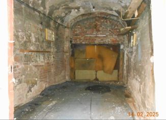 Продам гараж, 12 м2, Санкт-Петербург, набережная реки Карповки, 22