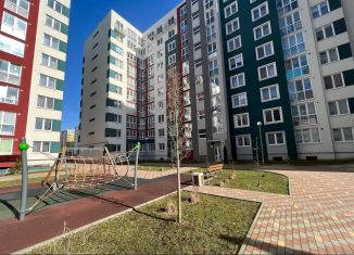 Продам 2-комнатную квартиру, 55.5 м2, Калининград, Московский район