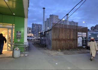 Продаю помещение свободного назначения, 50 м2, Кудрово, Центральная улица, 40