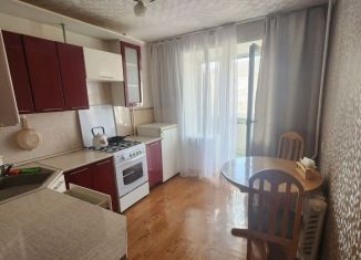 Сдается 2-комнатная квартира, 50 м2, Туймазы, улица Комарова, 23