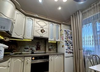 Продам 2-ком. квартиру, 52.7 м2, Северодвинск, Юбилейная улица, 11