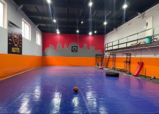 Помещение свободного назначения на продажу, 700 м2, Хасавюрт, улица Победы, 116А