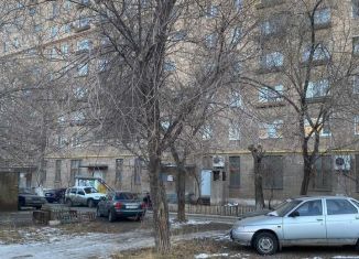 Продажа 3-ком. квартиры, 57.9 м2, Новотроицк, Советская улица, 142