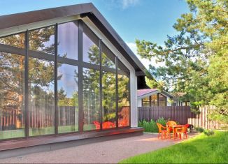 Сдается коттедж, 140 м2, Санкт-Петербург, метро Проспект Ветеранов