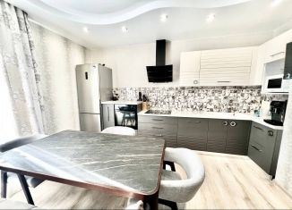 Продаю 2-ком. квартиру, 59.2 м2, Пермь, улица Революции, 48А, ЖК Гулливер