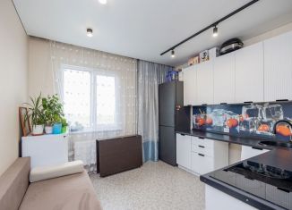Продажа 2-комнатной квартиры, 61.4 м2, Оренбургская область, улица Берёзка, 17