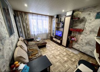 Двухкомнатная квартира на продажу, 32 м2, Киржач, улица 40 лет Октября, 32