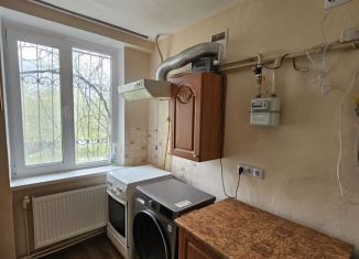 Сдам в аренду однокомнатную квартиру, 36 м2, село Белоглинка, Салгирная улица, 19