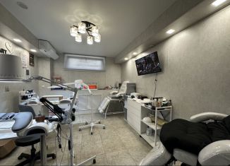 Продаю помещение свободного назначения, 13 м2, Ростов-на-Дону, улица Висаитова, 10/9, Октябрьский район