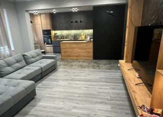 3-комнатная квартира на продажу, 99 м2, Обнинск, улица Усачёва, 21