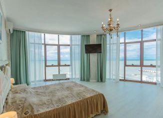 Продам трехкомнатную квартиру, 124 м2, Сочи, Черноморская улица, 19, микрорайон Светлана