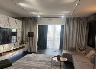 Продается 2-ком. квартира, 80 м2, Краснодар, улица имени П.М. Гаврилова, 27к1, ЖК Триумф