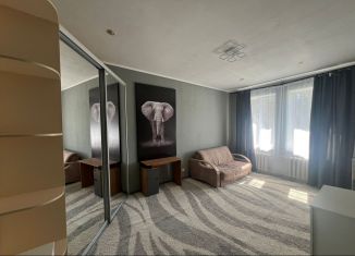 Продам 1-комнатную квартиру, 31.3 м2, Магнитогорск, Октябрьская улица