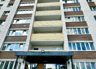 Продается 3-комнатная квартира, 72.8 м2, деревня Крутые Выселки, улица Ю. А. Жоголева, 1