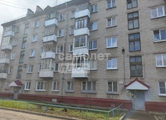 Продам 1-комнатную квартиру, 30 м2, Северск, улица Строителей, 21