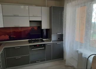 Сдаю 1-комнатную квартиру, 38 м2, Чебоксары, Новогородская улица, 28