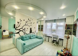 Продам трехкомнатную квартиру, 90 м2, Тюмень, Заполярная улица, 13, ЖК Гармония