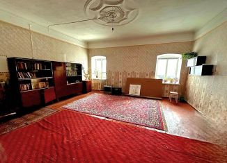 Продам двухкомнатную квартиру, 63 м2, Керчь, улица Петра Алексеева, 10