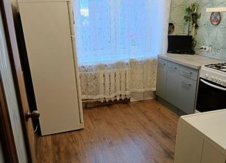 Продажа двухкомнатной квартиры, 46.6 м2, Калуга, площадь Мира, 3