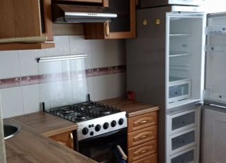 Сдается двухкомнатная квартира, 45 м2, Кропоткин, Железнодорожная улица, 83