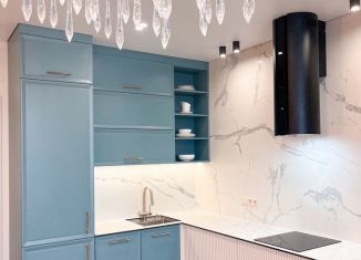 Продам двухкомнатную квартиру, 78 м2, Чебоксары, Водопроводная улица, 10к1