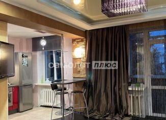 Продаю 2-ком. квартиру, 50.8 м2, Октябрьский, улица Садовое Кольцо, 27