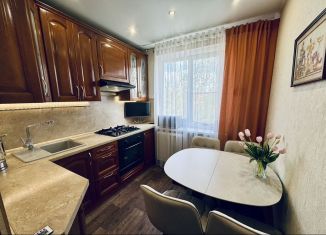 Продается двухкомнатная квартира, 47 м2, Киржач, квартал Прибрежный, 7