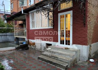 Продаю 3-ком. квартиру, 116 м2, Хасавюрт, Грозненская улица, 100А