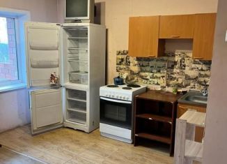 Продаю трехкомнатную квартиру, 90.7 м2, рабочий поселок Маркова, Магистральная улица, 11А