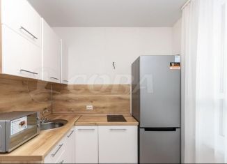 Продаю 1-ком. квартиру, 33.3 м2, Тюмень, улица Червишевский Тракт, 45к10, ЖК Апрель