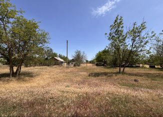 Продам земельный участок, 14.7 сот., село Искра, улица 60 лет Советской Армии, 24