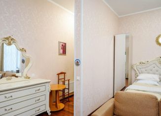 Продается однокомнатная квартира, 39 м2, Санкт-Петербург, Караванная улица, 7, метро Достоевская