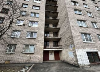 Сдаю комнату, 16.2 м2, Санкт-Петербург, улица Подвойского, 46, Невский район