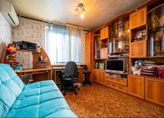 Продаю 3-ком. квартиру, 64.5 м2, Краснодар, улица 70-летия Октября, 18, микрорайон Юбилейный