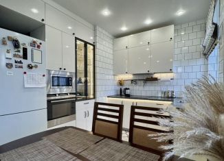 Продажа двухкомнатной квартиры, 54.5 м2, Архангельск, Воскресенская улица, 104