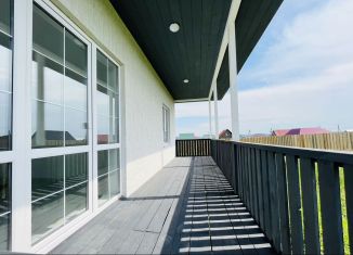 Продаю дом, 180 м2, деревня Грановщина, Светлая улица, 32