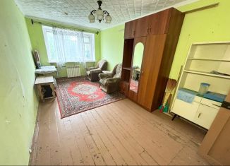 Продаю комнату, 16.4 м2, Салават, улица Мажита Гафури, 43