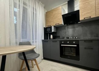 Продается 5-комнатная квартира, 33 м2, Сочи, Парковая улица, 40, микрорайон Центральный