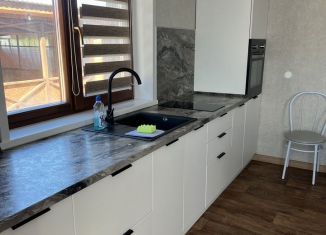 Сдается дом, 90 м2, Туапсе, площадь Октябрьской Революции